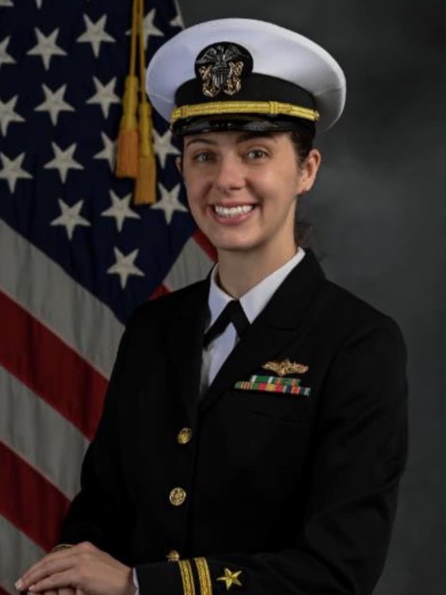 Lieutenant Rebecca Messmer (née Stanley), U.S. Navy, trained at Woodlands Fencing Academy